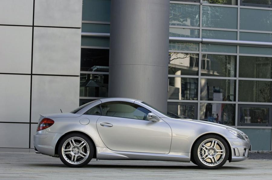  Mercedes-Benz SLK55 AMG 2008 года  (фото 34 из 77)